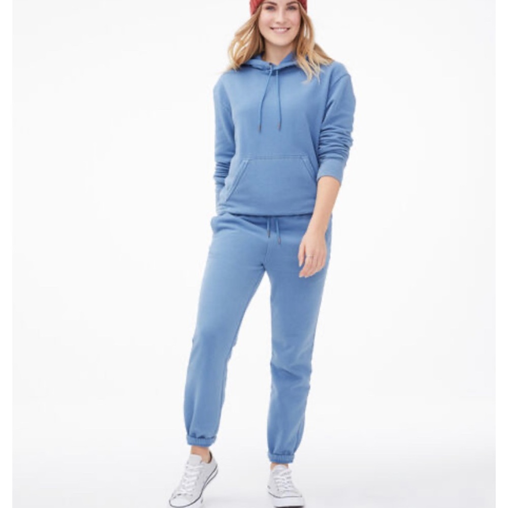 Cinched sweatpants